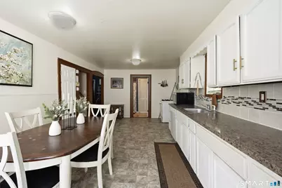 43 Thomas Street, Waterbury, CT 06706 - Photo 6
