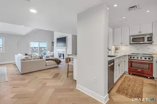 43 Harbor Dr, Stamford, CT 06902 - Photo 6
