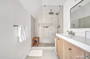 43 Harbor Dr, Stamford, CT 06902 - Photo 22