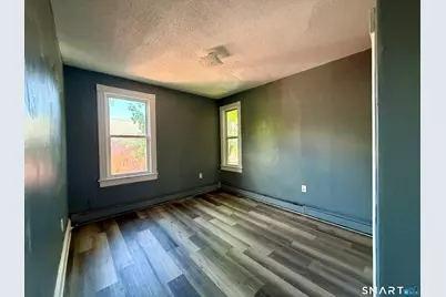 179-181 Babcock Street #3, Hartford, CT 06106 - Photo 10