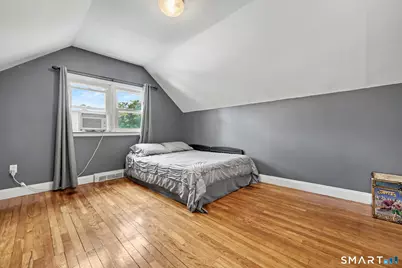 305 Meadowbrook Road, Stratford, CT 06614 - Photo 18