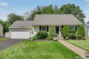305 Meadowbrook Rd, Stratford, CT 06614 - Photo 1