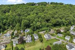 13 Candlewood Knolls Rd, New Fairfield, CT 06812 - Photo 28