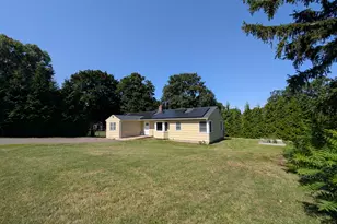 12 Jolly Rd, Ellington, CT 06029 - Photo 2
