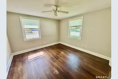 439 Quinn Street, Naugatuck, CT 06770 - Photo 6