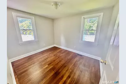 439 Quinn Street, Naugatuck, CT 06770 - Photo 8
