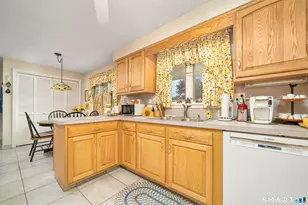 65 Murray St, Middletown, CT 06457 - Photo 12