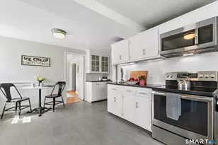 122 Strawberry Hill Ave, Norwalk, CT 06851 - Photo 12