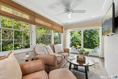 122 Strawberry Hill Avenue, Norwalk, CT 06851 - Photo 18