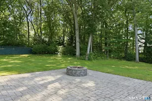 16 Ezra St, North Haven, CT 06473 - Photo 36