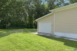 16 Ezra St, North Haven, CT 06473 - Photo 32