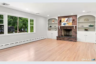 16 Ezra Street, North Haven, CT 06473 - Photo 6