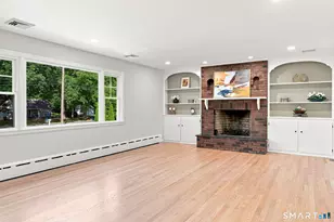 16 Ezra St, North Haven, CT 06473 - Photo 6
