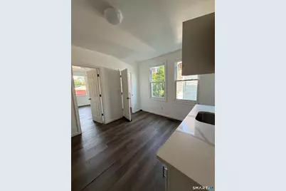 125 Pixlee Place #1st, Bridgeport, CT 06610 - Photo 2