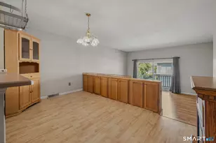 61 Meetinghouse Village, Meriden, CT 06450 - Photo 6