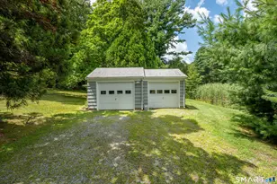 883 River Rd, Groton, CT 06355 - Photo 2