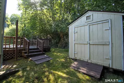 146 Downes Street, Waterbury, CT 06704 - Photo 30