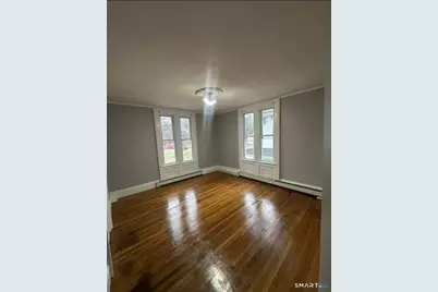 7 McKinley Avenue, Norwich, CT 06360 - Photo 6
