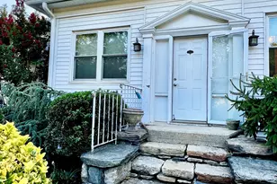 5 Hundley Ct, Stamford, CT 06902 - Photo 2