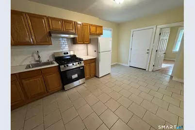 33 Stevens Street #1st Fl, New Haven, CT 06519 - Photo 2