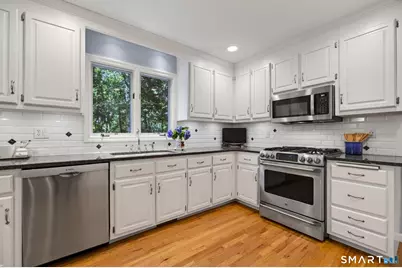 3 Beagle Trail, Newtown, CT 06482 - Photo 10