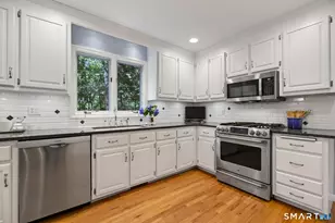 3 Beagle Trail, Newtown, CT 06482 - Photo 10