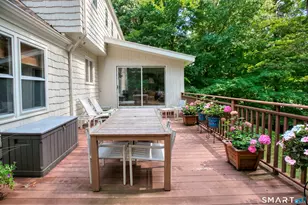 4 Pilgrim Ln, Weston, CT 06883 - Photo 2