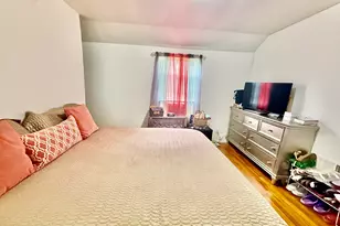 49-55 Dupont Pl, Bridgeport, CT 06610 - Photo 4