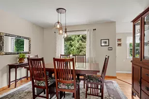 45 Hemlock Dr, Stamford, CT 06902 - Photo 8
