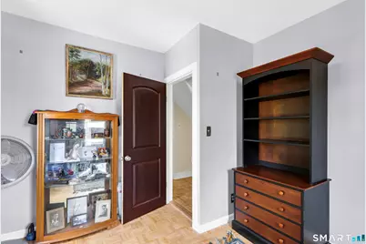 32 Jubilee Street, New Britain, CT 06051 - Photo 16