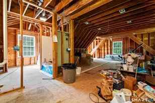 68 E Village Rd, Monroe, CT 06468 - Photo 28