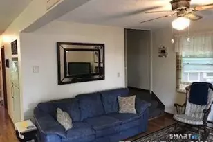 341 Deepwood Dr, Lebanon, CT 06249 - Photo 2