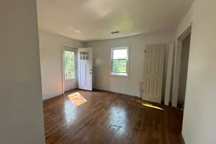 124 Harbor Dr, Stamford, CT 06902 - Photo 16