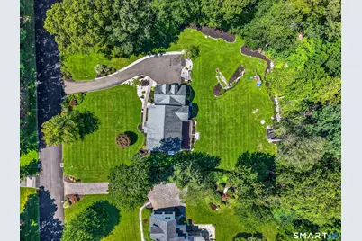 29 Maplewood Drive, Danbury, CT 06811 - Photo 36