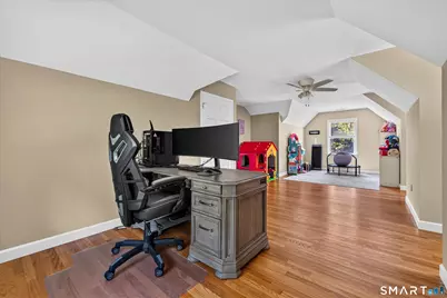 29 Maplewood Drive, Danbury, CT 06811 - Photo 24