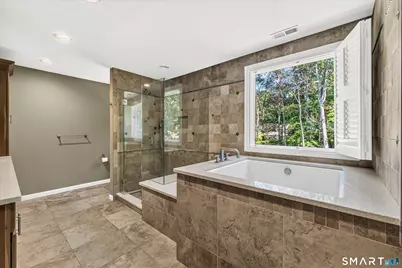 29 Maplewood Drive, Danbury, CT 06811 - Photo 18