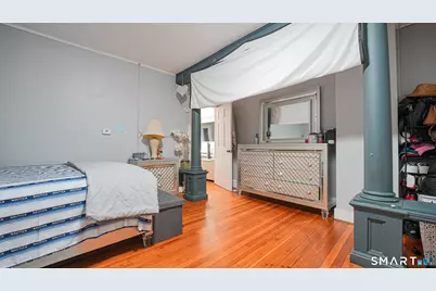 297 Laurel Avenue, Bridgeport, CT 06605 - Photo 8