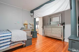 297 Laurel Ave, Bridgeport, CT 06605 - Photo 8