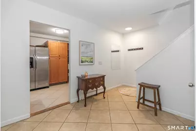 7 Falmouth Court #7, Brookfield, CT 06804 - Photo 2