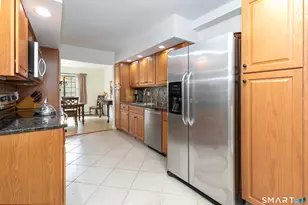 7 Falmouth Ct, Brookfield, CT 06804 - Photo 12