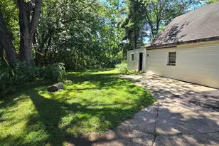 182 Camp St, Plainville, CT 06062 - Photo 10