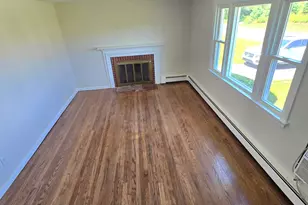 182 Camp St, Plainville, CT 06062 - Photo 4