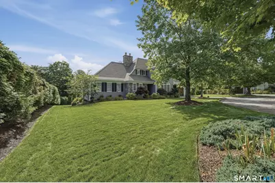 29 Cambridge Court, Middlebury, CT 06762 - Photo 2