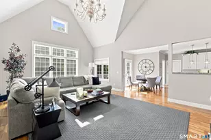 29 Cambridge Ct, Middlebury, CT 06762 - Photo 4