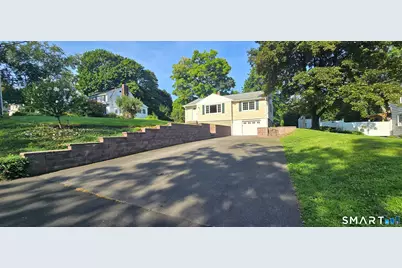 128 Middlebury Road, Watertown, CT 06795 - Photo 2