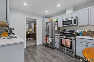 84 Silo Cir, Greenwich, CT 06878 - Photo 8