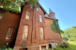 182 Collins St, Hartford, CT 06105 - Photo 6