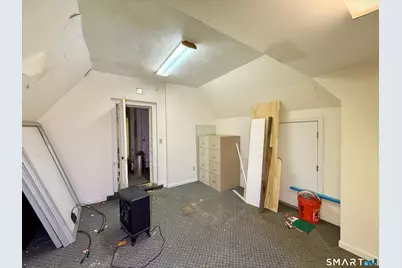 182 Collins Street, Hartford, CT 06105 - Photo 24