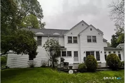 49 Pilgrim Road, West Hartford, CT 06117 - Photo 2