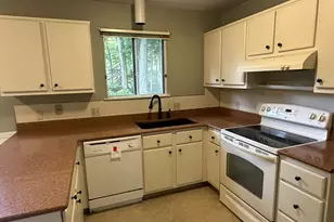 559 Heritage Vlg, Southbury, CT 06488 - Photo 4